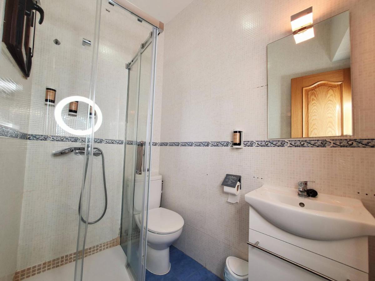 Toledorooms Estrella Con Azotea En El Casco Ngoại thất bức ảnh