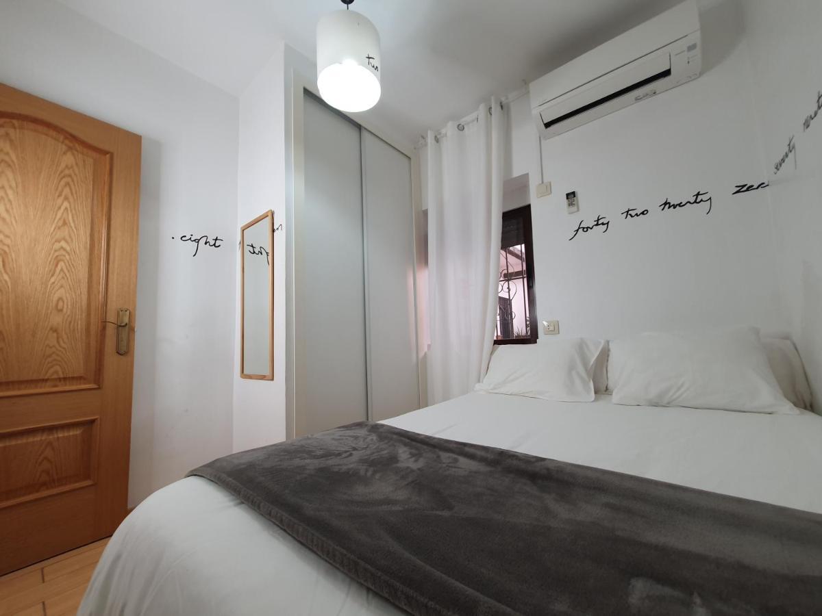 Toledorooms Estrella Con Azotea En El Casco Ngoại thất bức ảnh