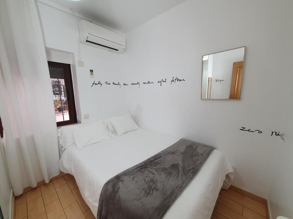 Toledorooms Estrella Con Azotea En El Casco Ngoại thất bức ảnh