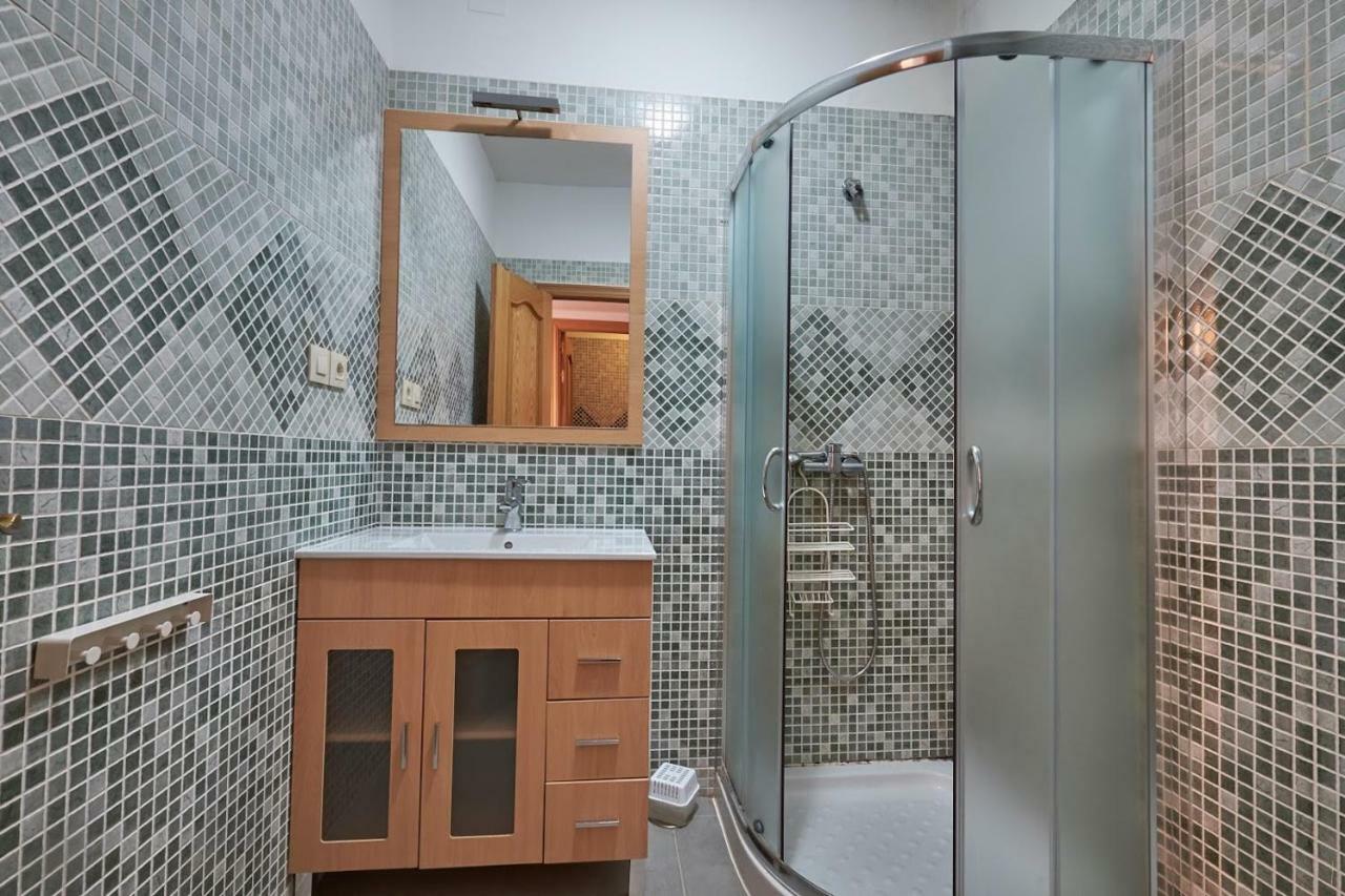 Toledorooms Estrella Con Azotea En El Casco Ngoại thất bức ảnh
